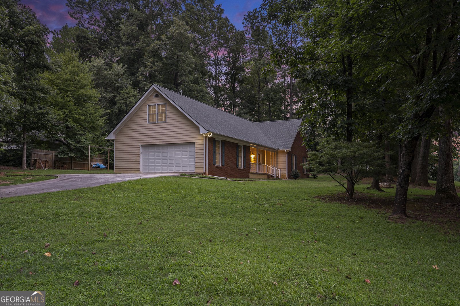 340 Radcliffe Trace Covington - 2