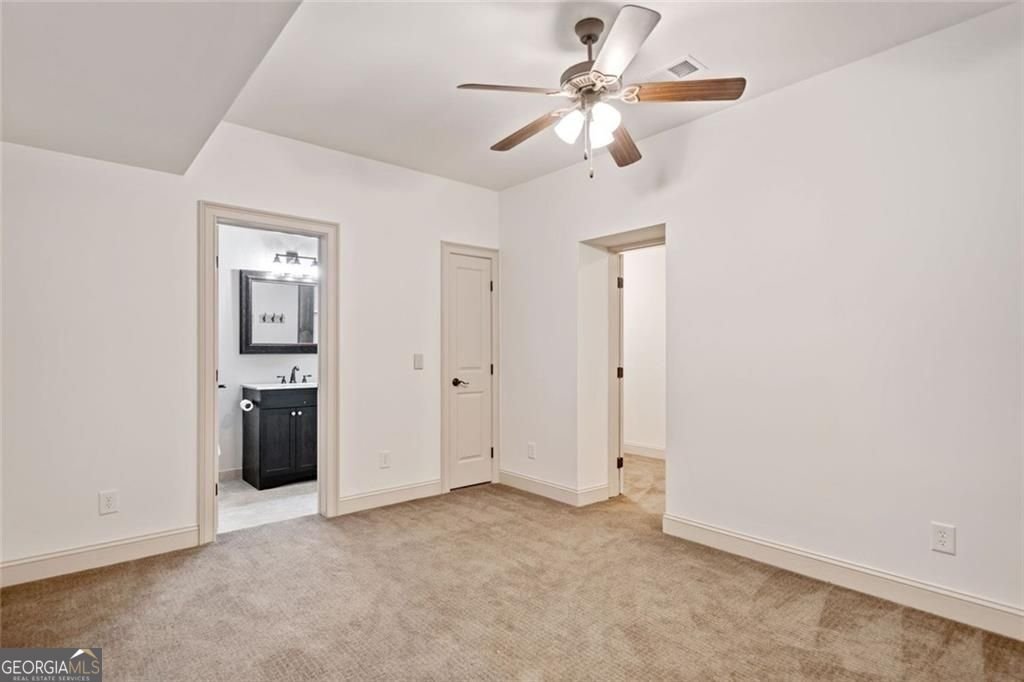 300 Hemlock Cove Ball Ground - 3