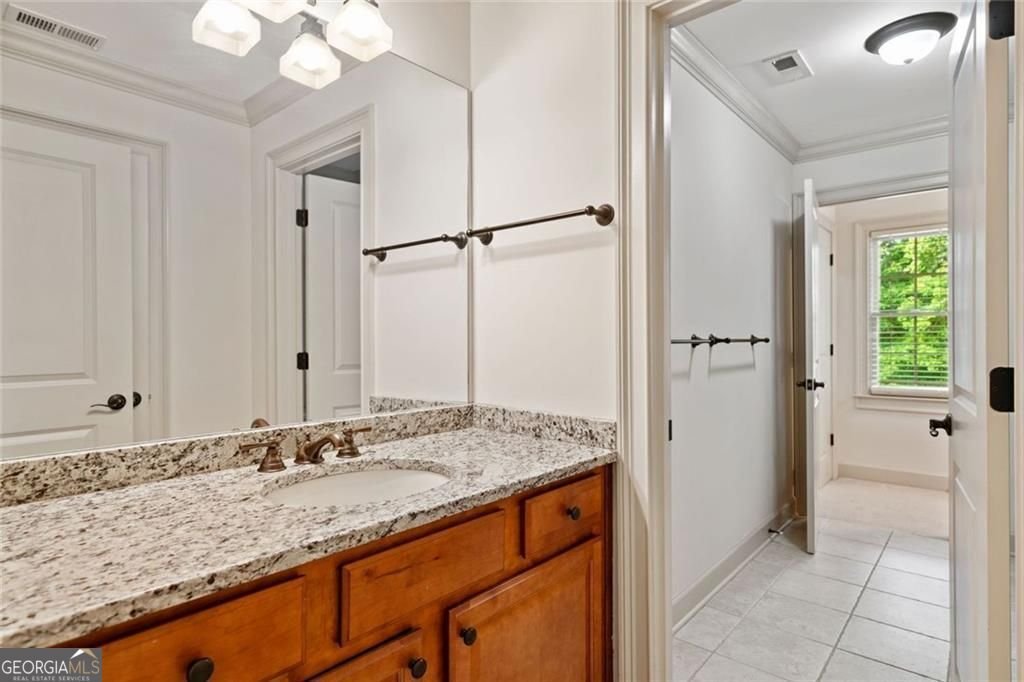 300 Hemlock Cove Ball Ground - 42