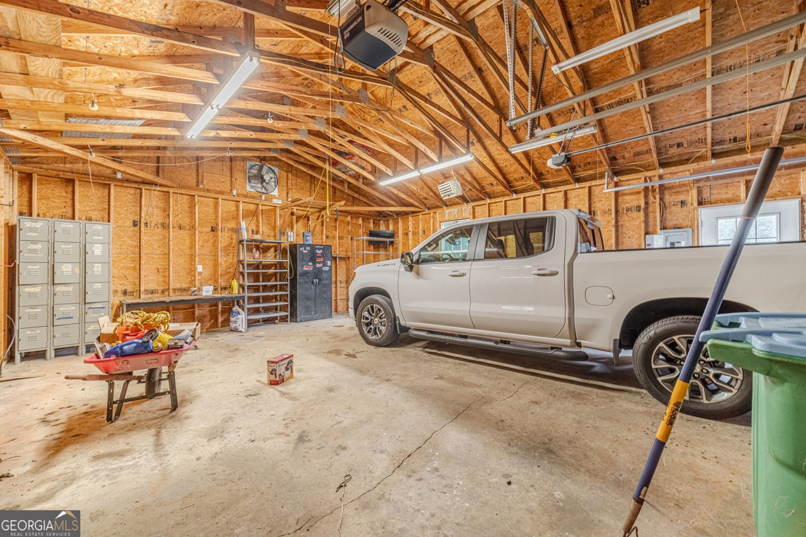 787 Gable Court Winder - 33