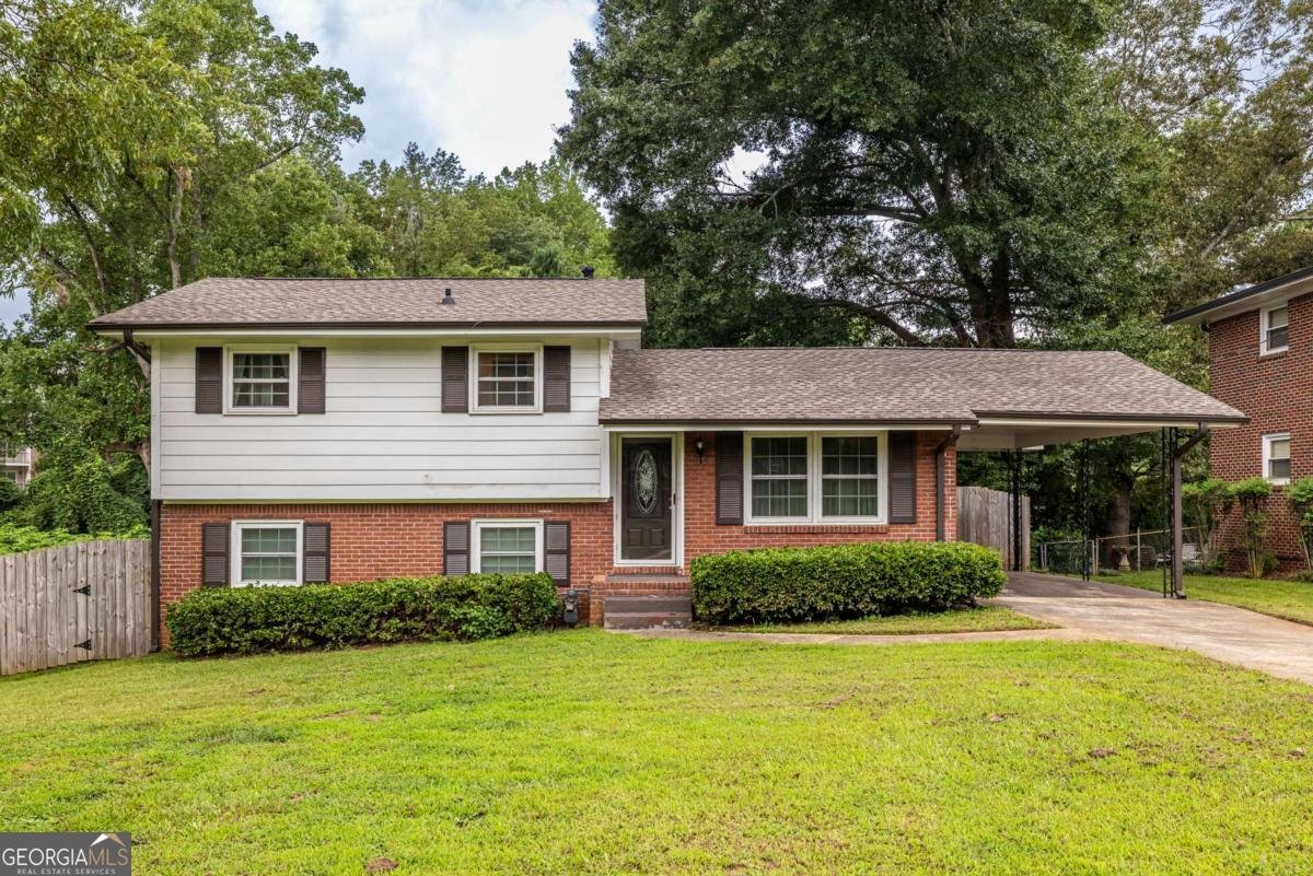 2439 PARKLAND Drive Decatur - 1