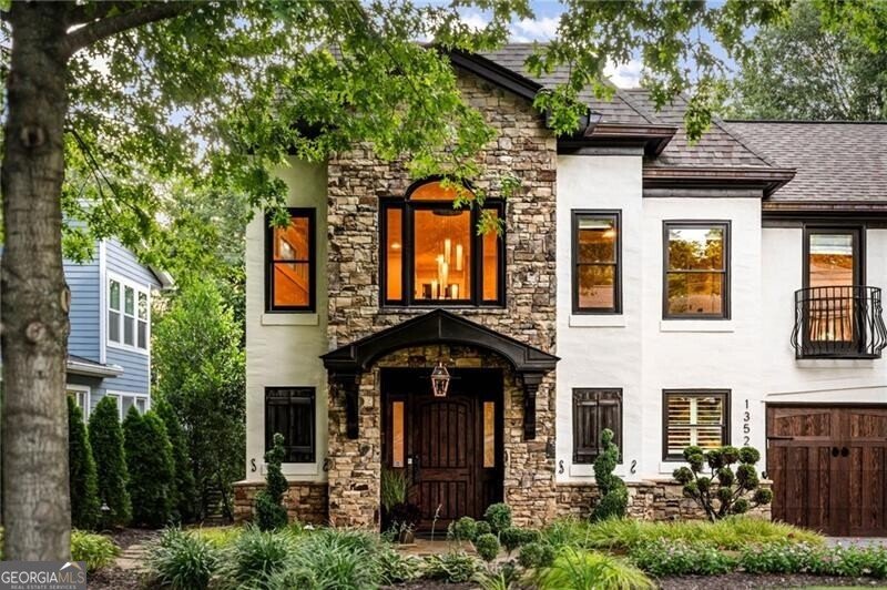 1352 Middlesex Avenue Atlanta - 18