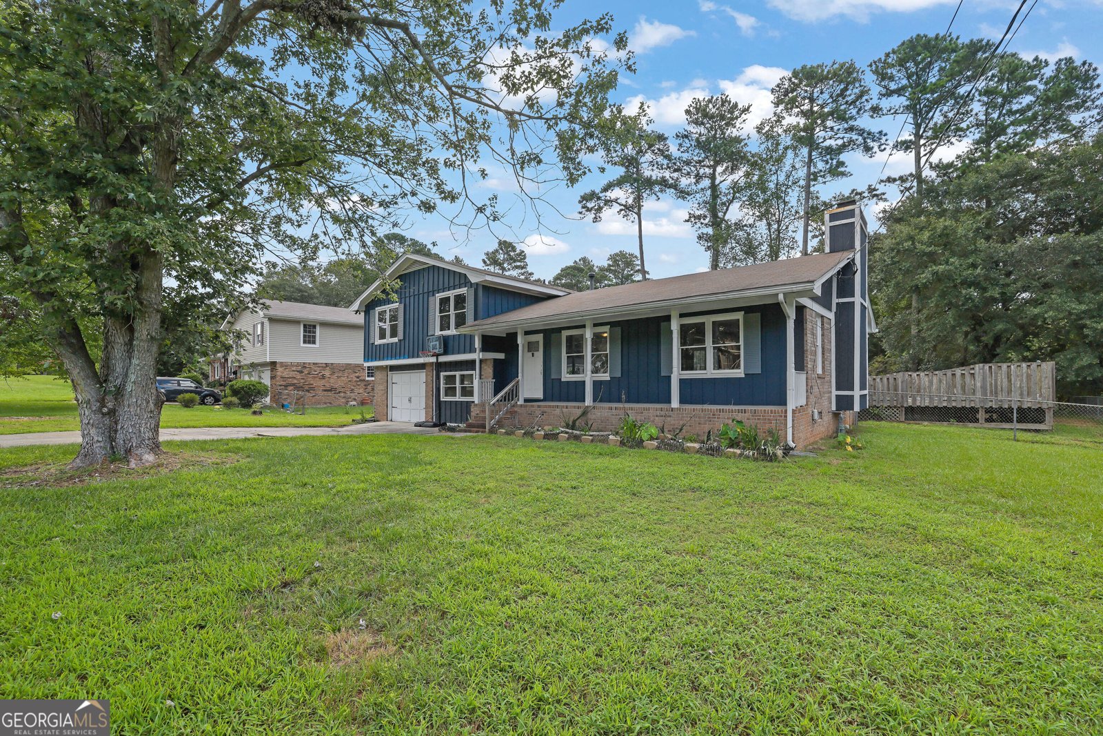 562 Plantation Boulevard Lawrenceville - 34