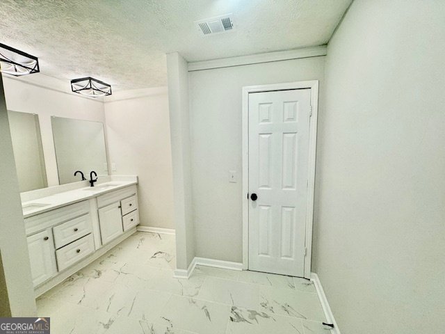 6531 Edenfield Drive Lithonia - 33