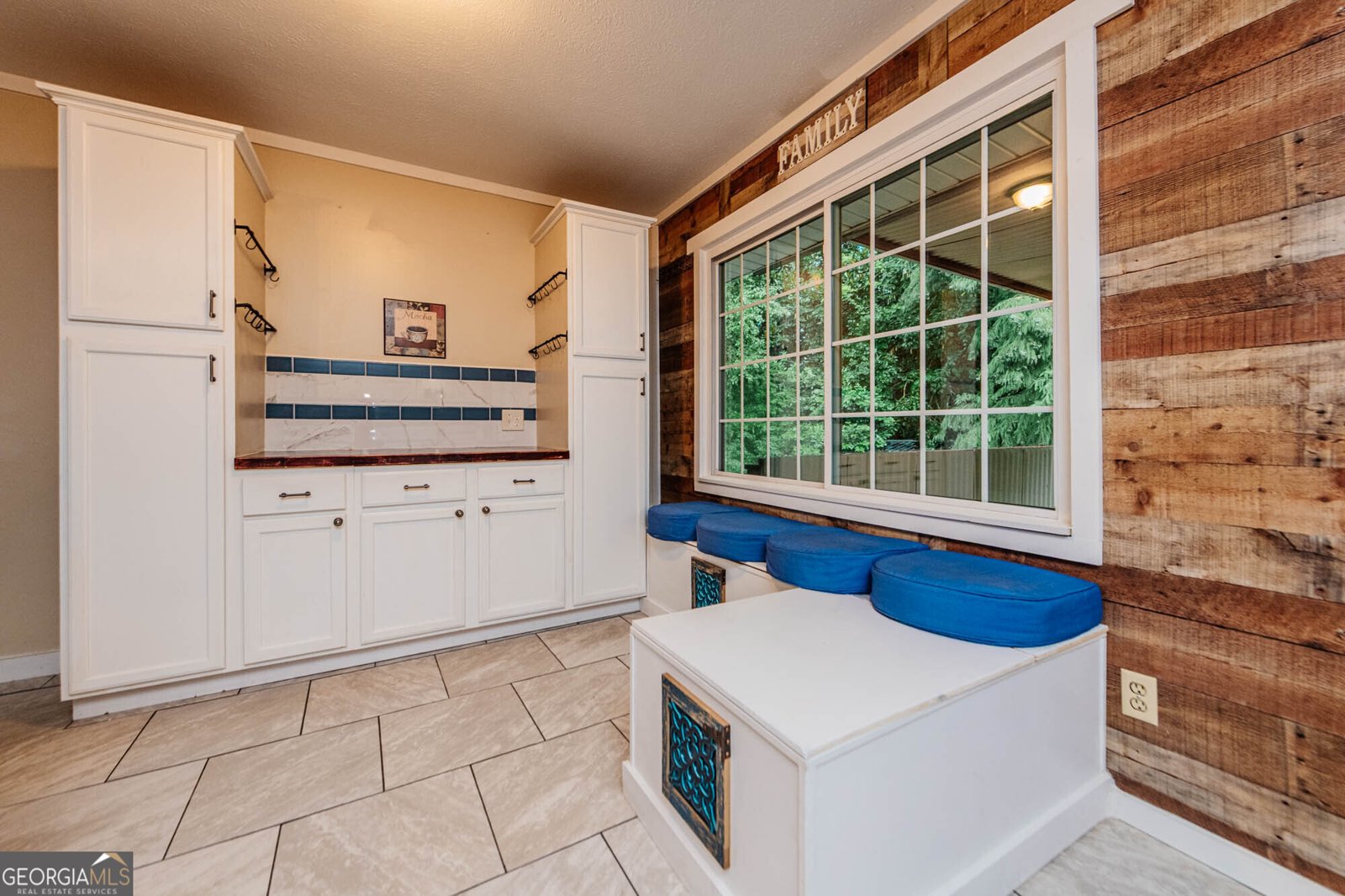 1404 Cambridge Road Perry - 9