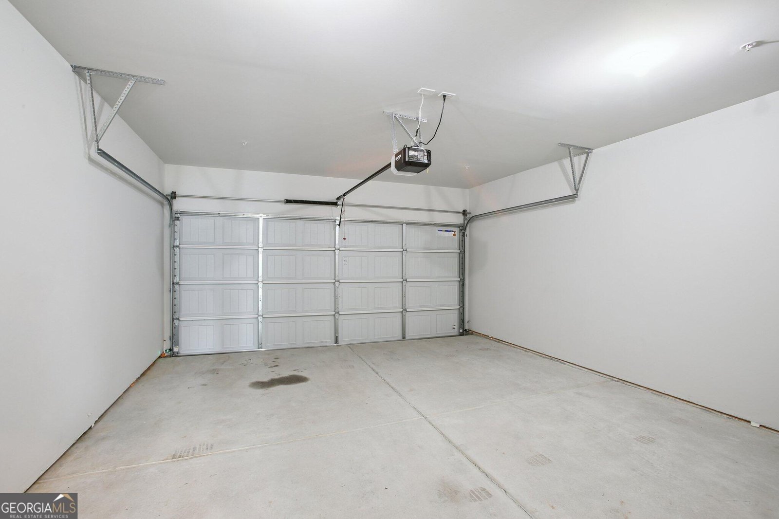 11707 Chatham Drive Hampton - 24