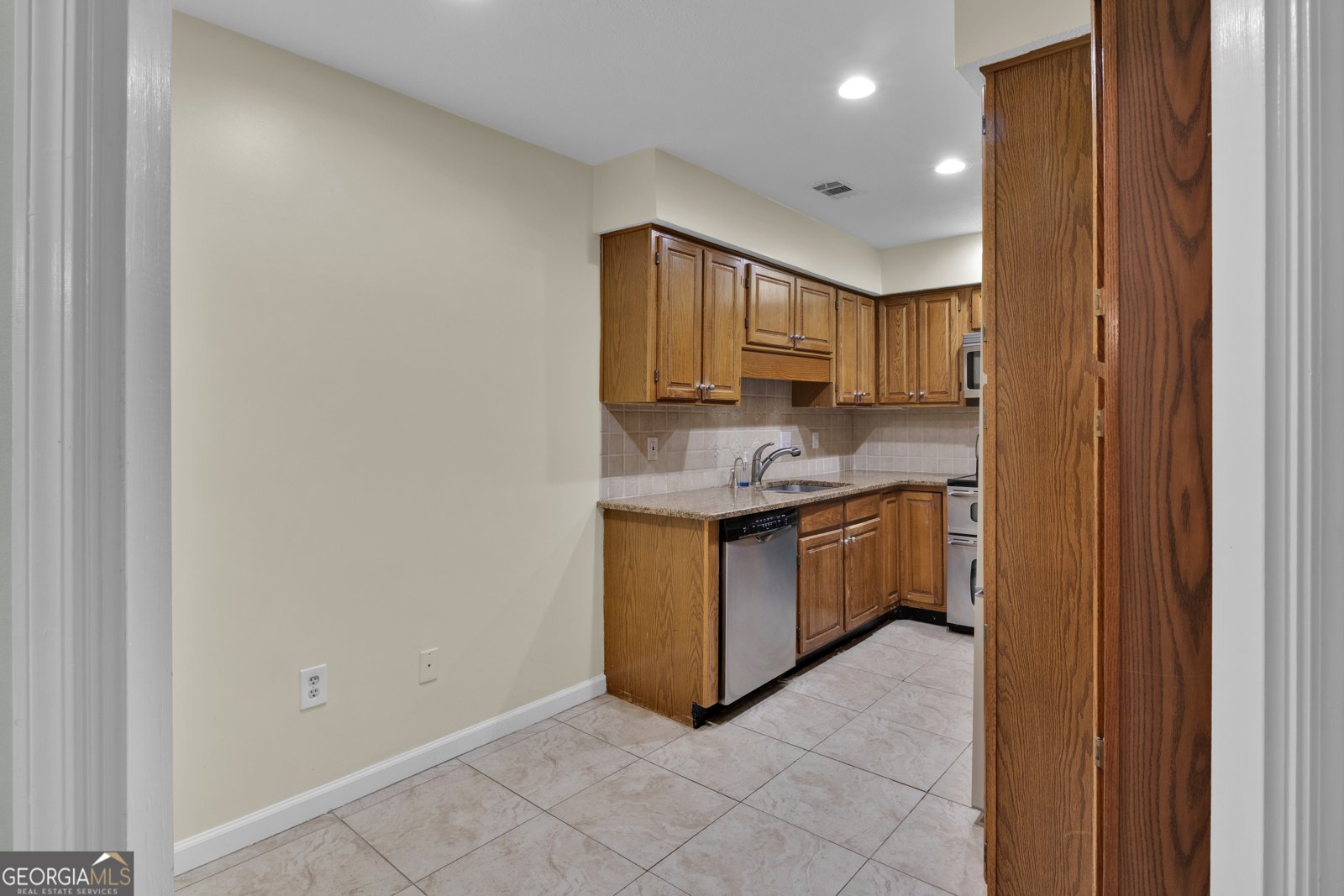 26204 Plantation Drive Atlanta - 10
