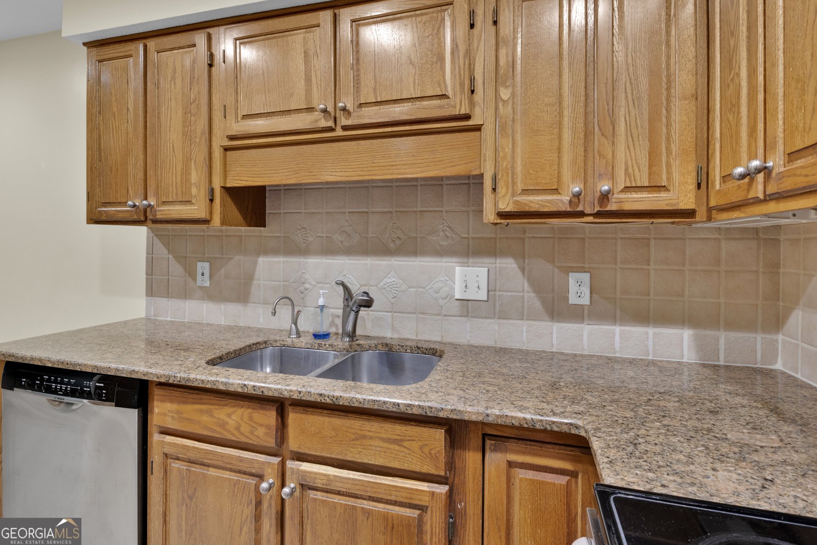 26204 Plantation Drive Atlanta - 9