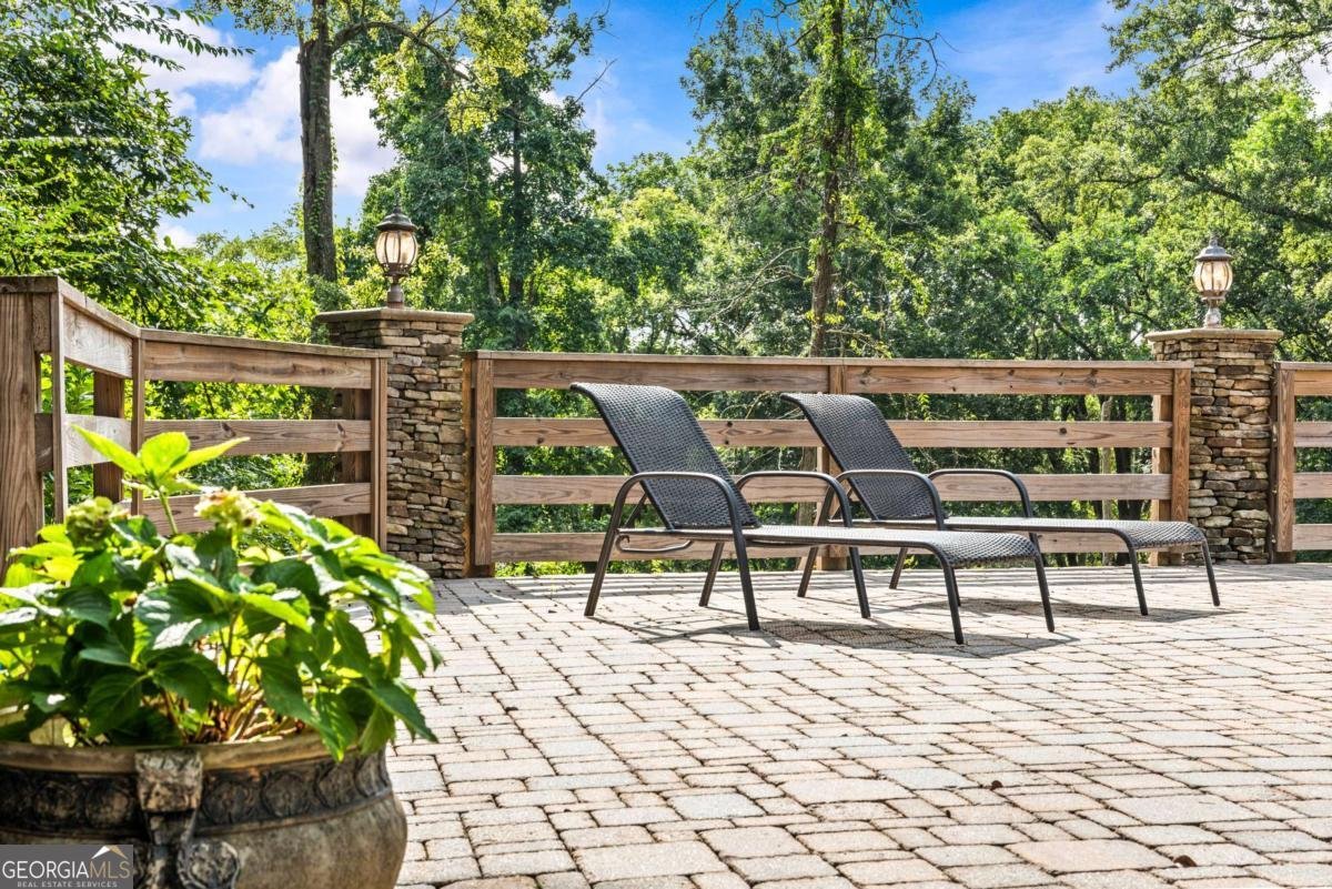 200 Old Country Club Road NE Milledgeville - 18