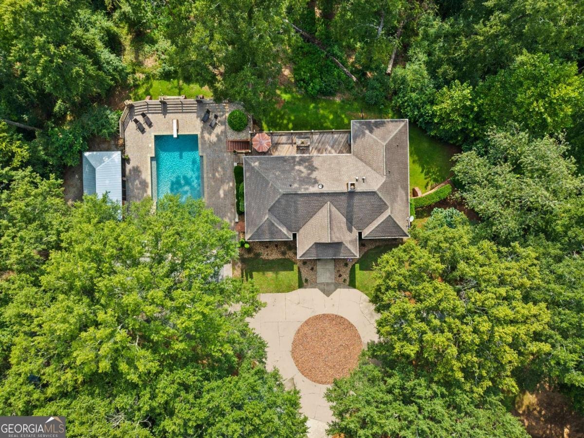 200 Old Country Club Road NE Milledgeville - 34