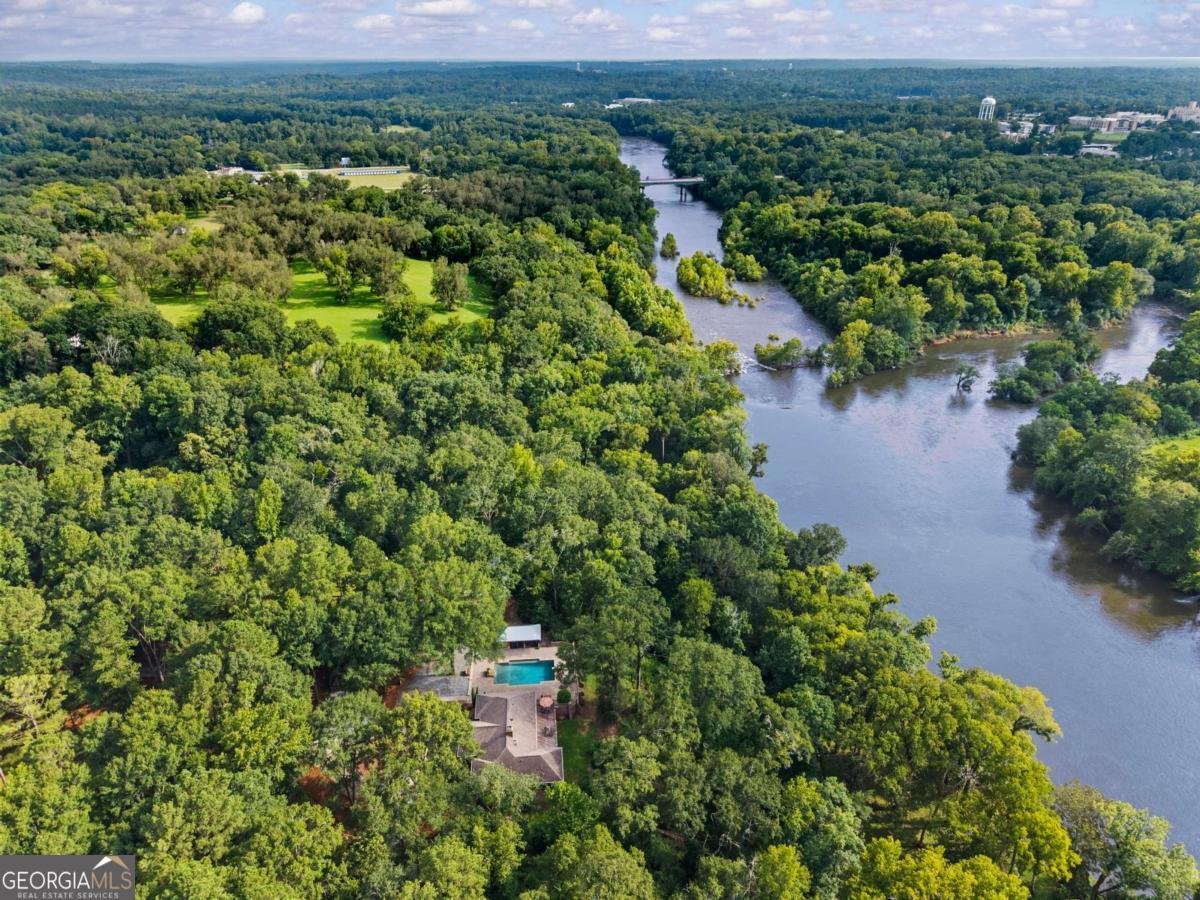 200 Old Country Club Road NE Milledgeville - 44