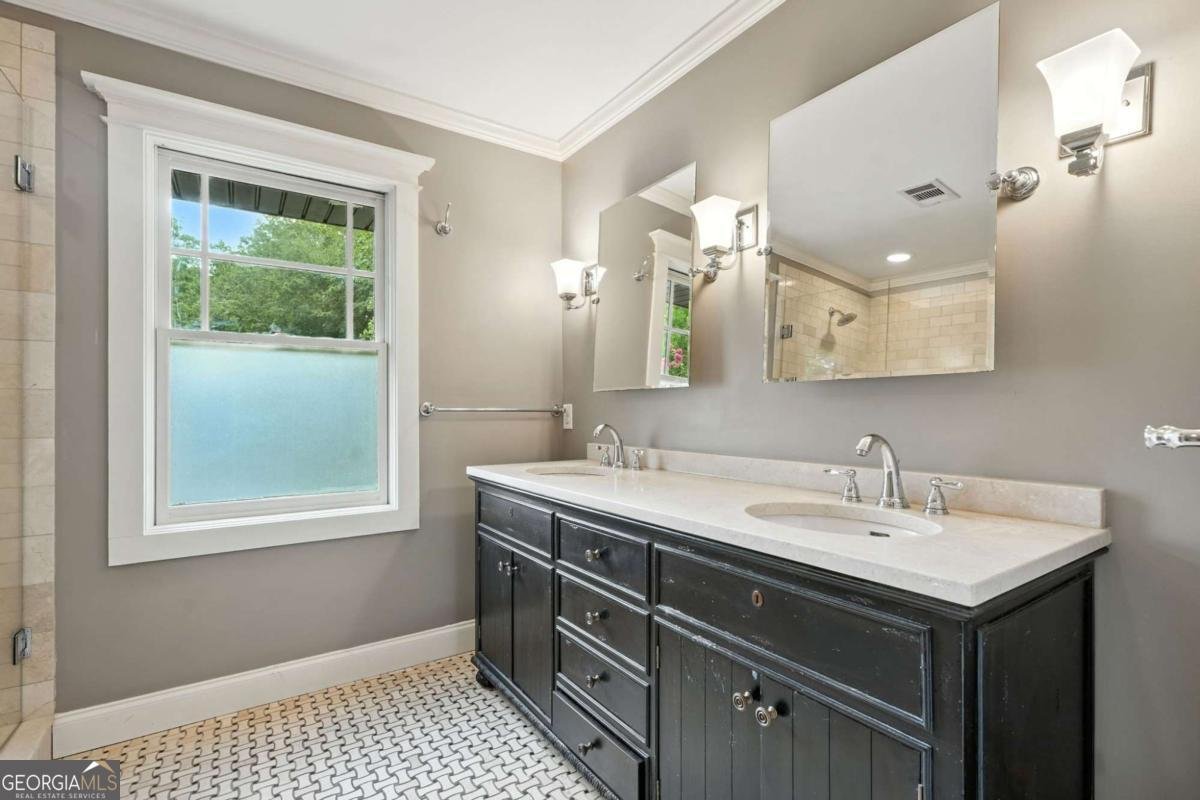 1277 Brookshire Lane Brookhaven - 12