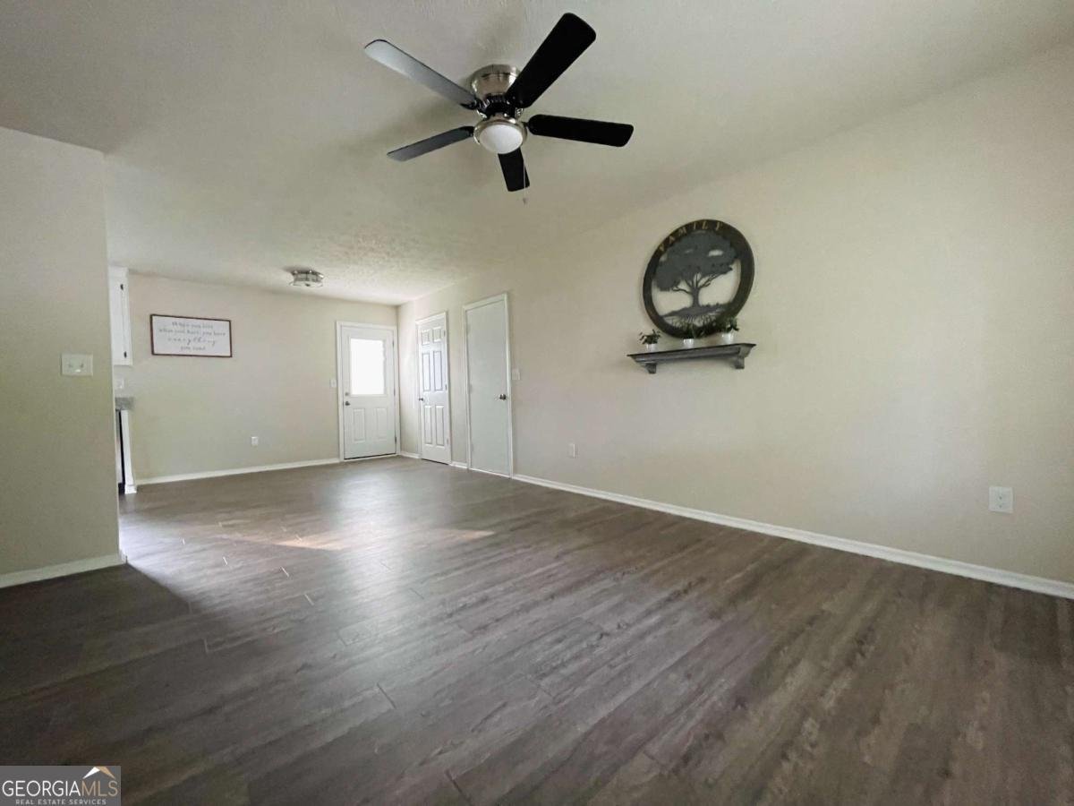 2303 Nancy Court Loganville - 5