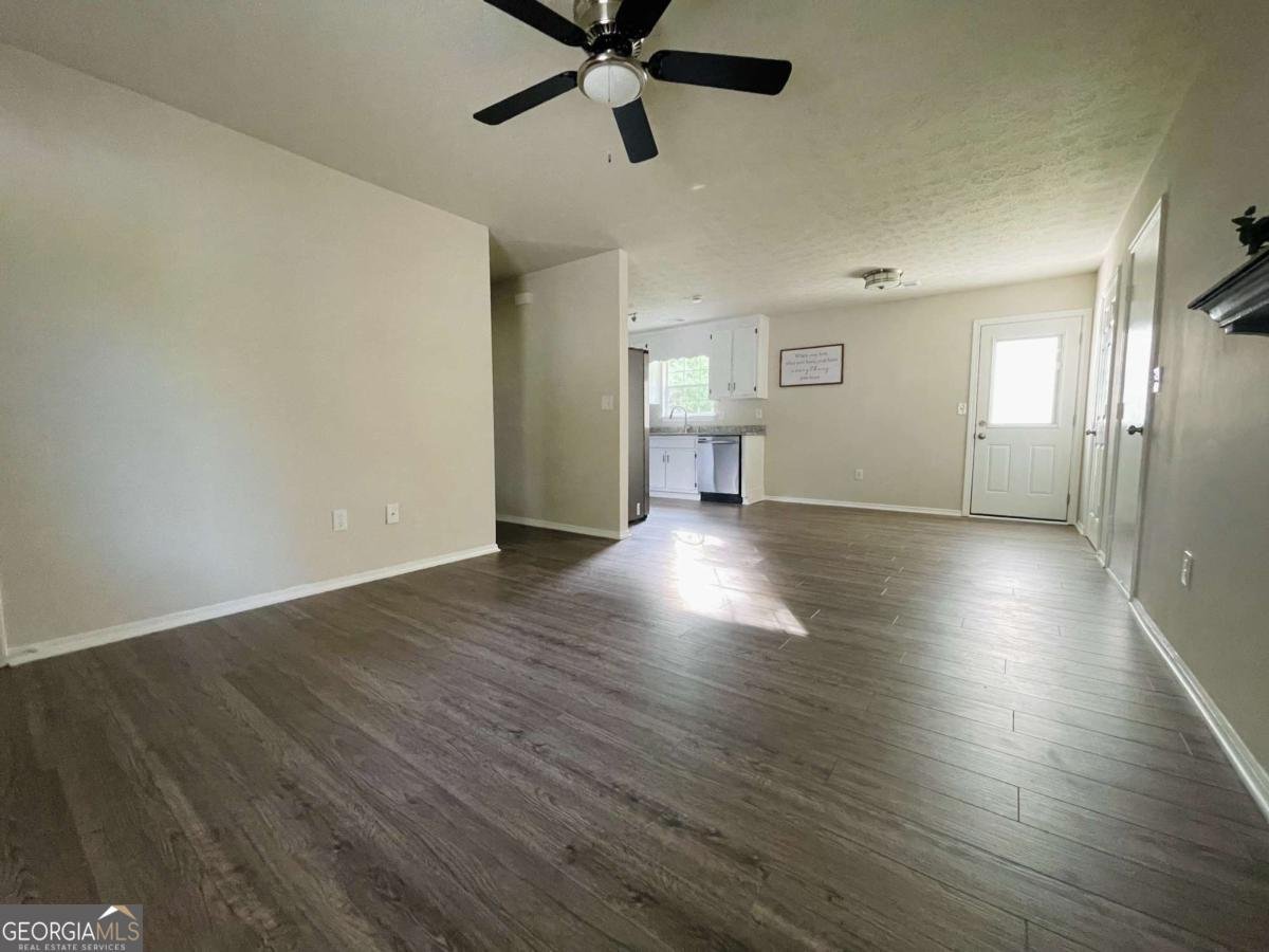 2303 Nancy Court Loganville - 7