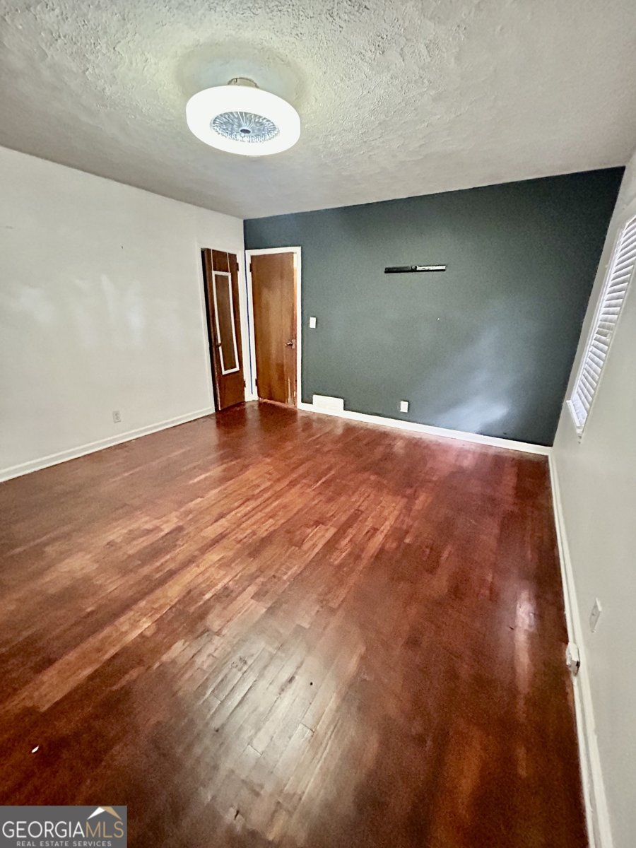 970 Tuckawanna Drive Atlanta - 17