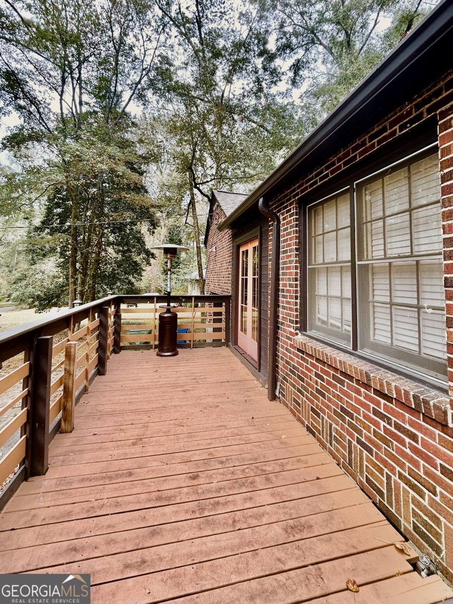 970 Tuckawanna Drive Atlanta - 21