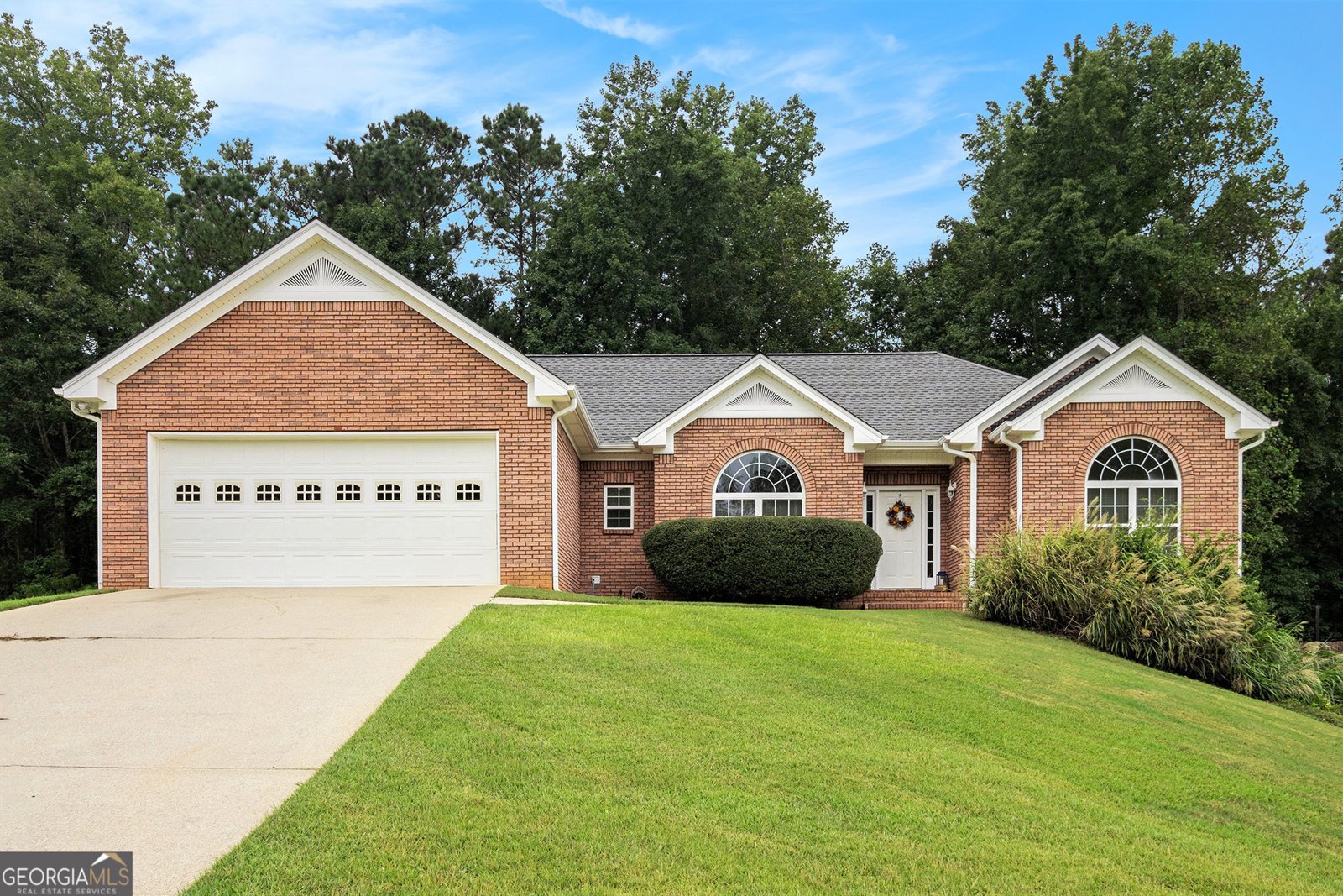 93 WOODRIDGE Drive Douglasville - 21