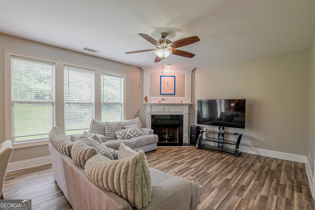 1403 Sparkling Cove Drive Buford - 13