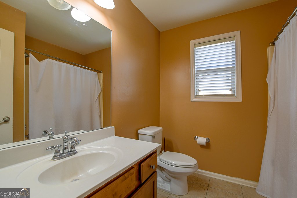 1403 Sparkling Cove Drive Buford - 39