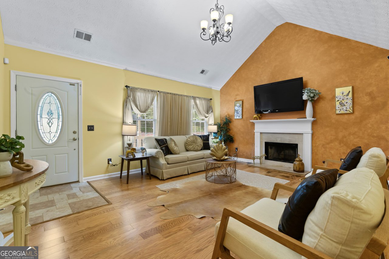 115 The Falls Boulevard Covington - 18