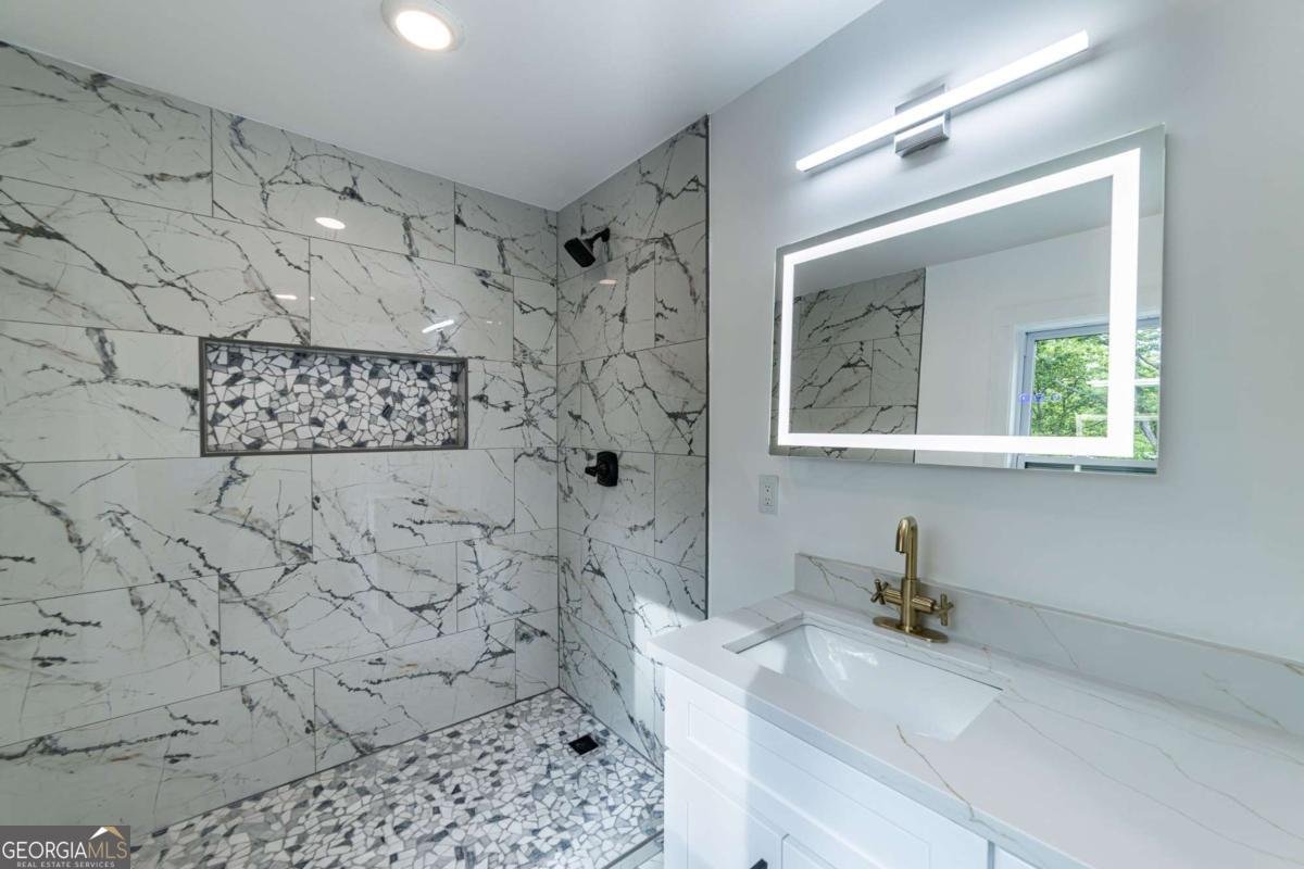 4 Bentley Trace Manor Atlanta - 24