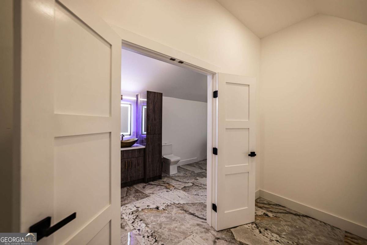 4 Bentley Trace Manor Atlanta - 43