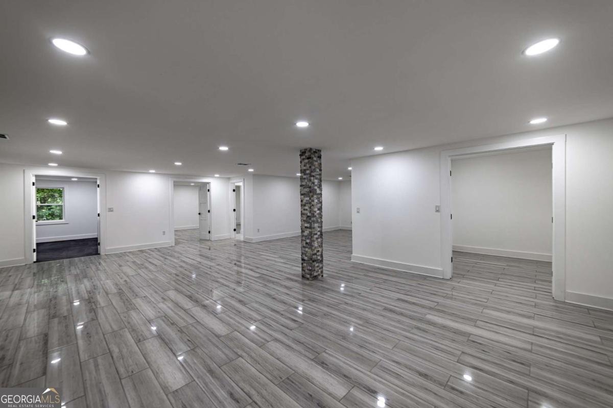 4 Bentley Trace Manor Atlanta - 68