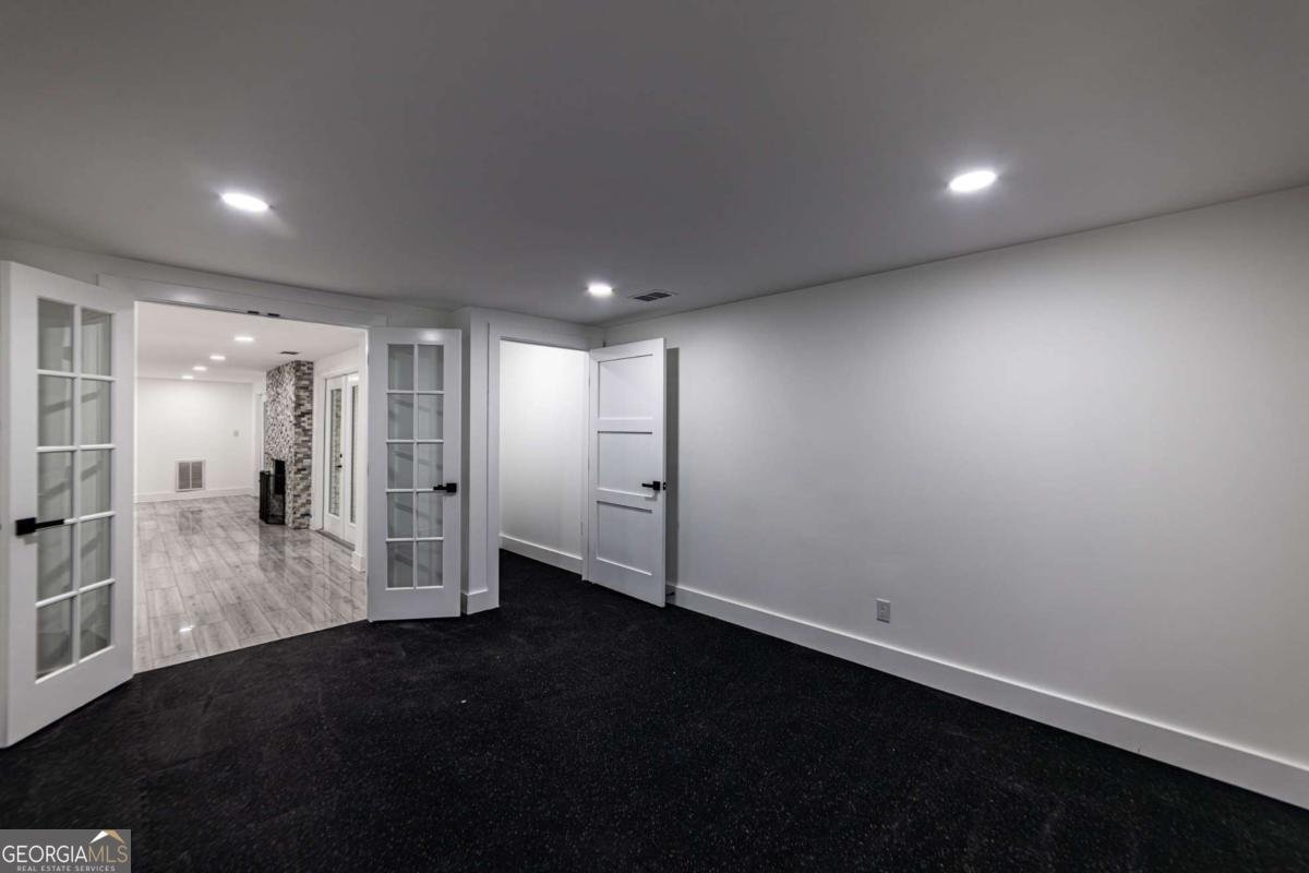 4 Bentley Trace Manor Atlanta - 81