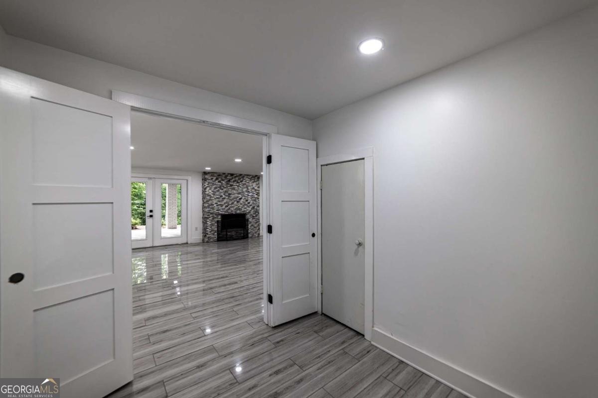 4 Bentley Trace Manor Atlanta - 86