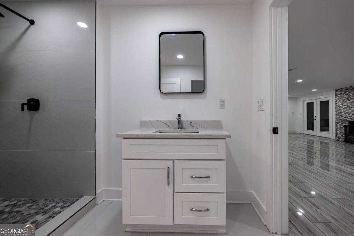 4 Bentley Trace Manor Atlanta - 90
