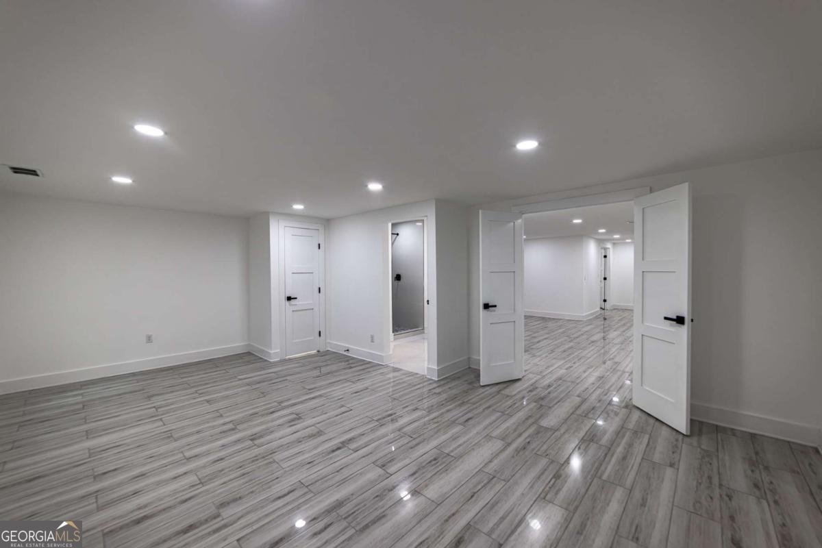 4 Bentley Trace Manor Atlanta - 92