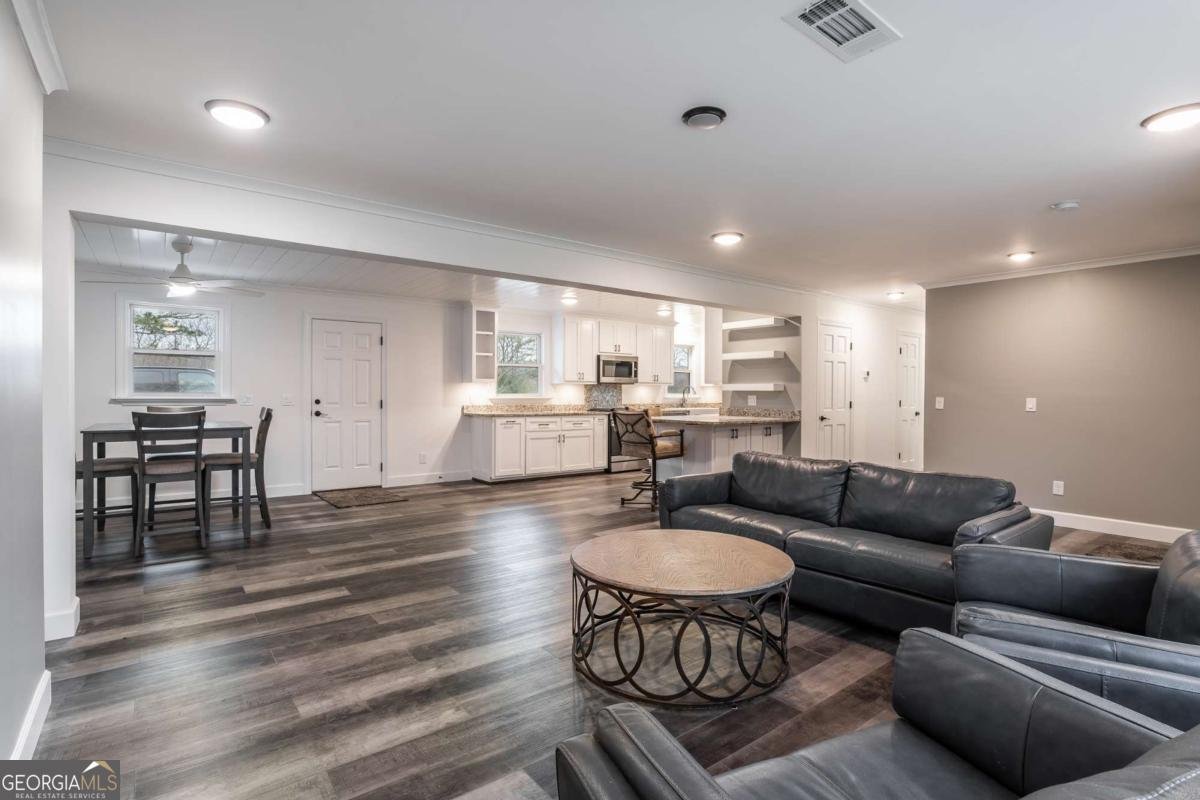 9351 Henderson Mountain Road Fairmount - 11