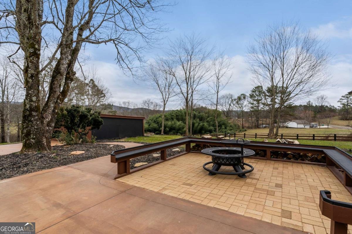 9351 Henderson Mountain Road Fairmount - 25