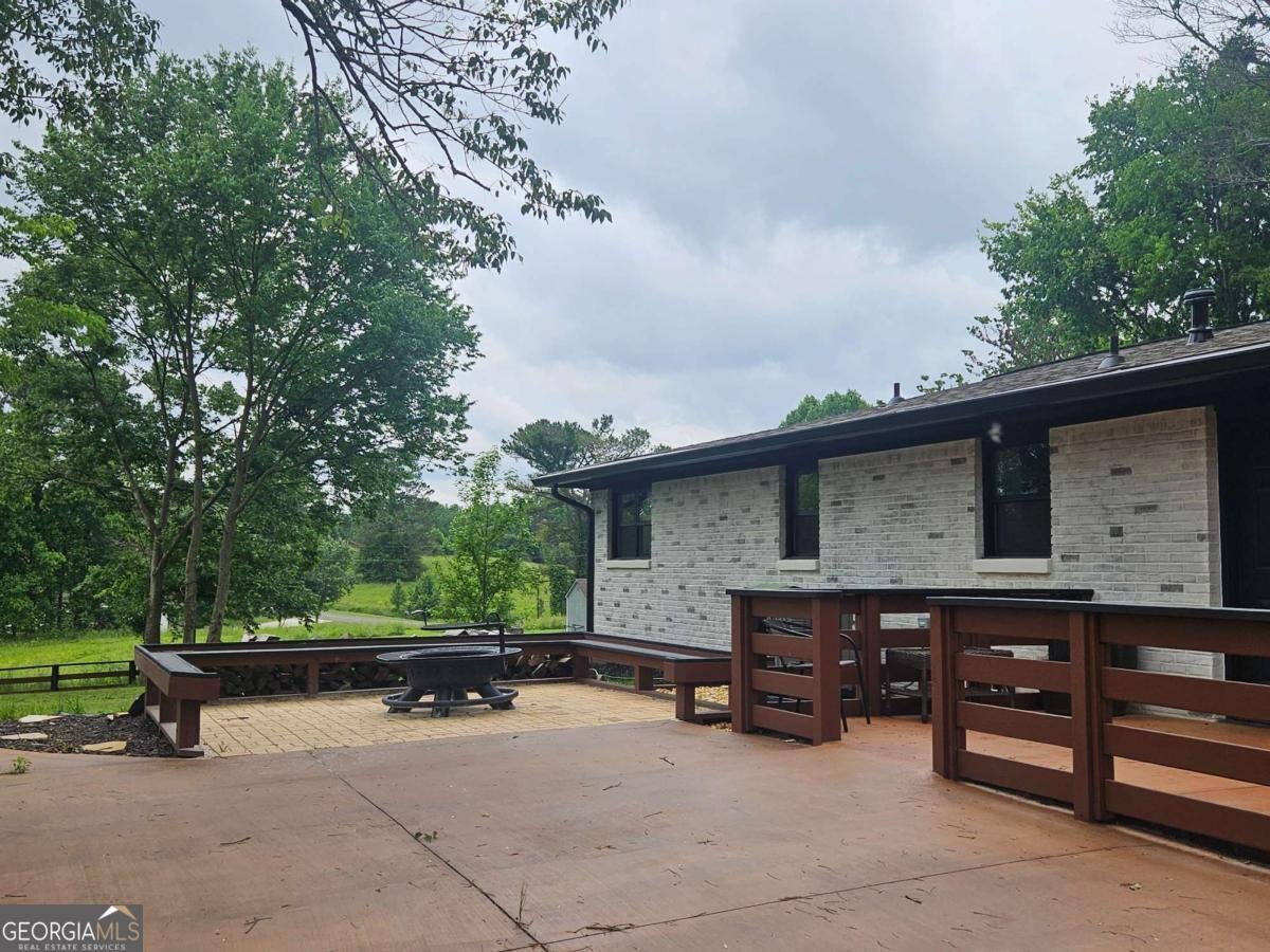 9351 Henderson Mountain Road Fairmount - 4