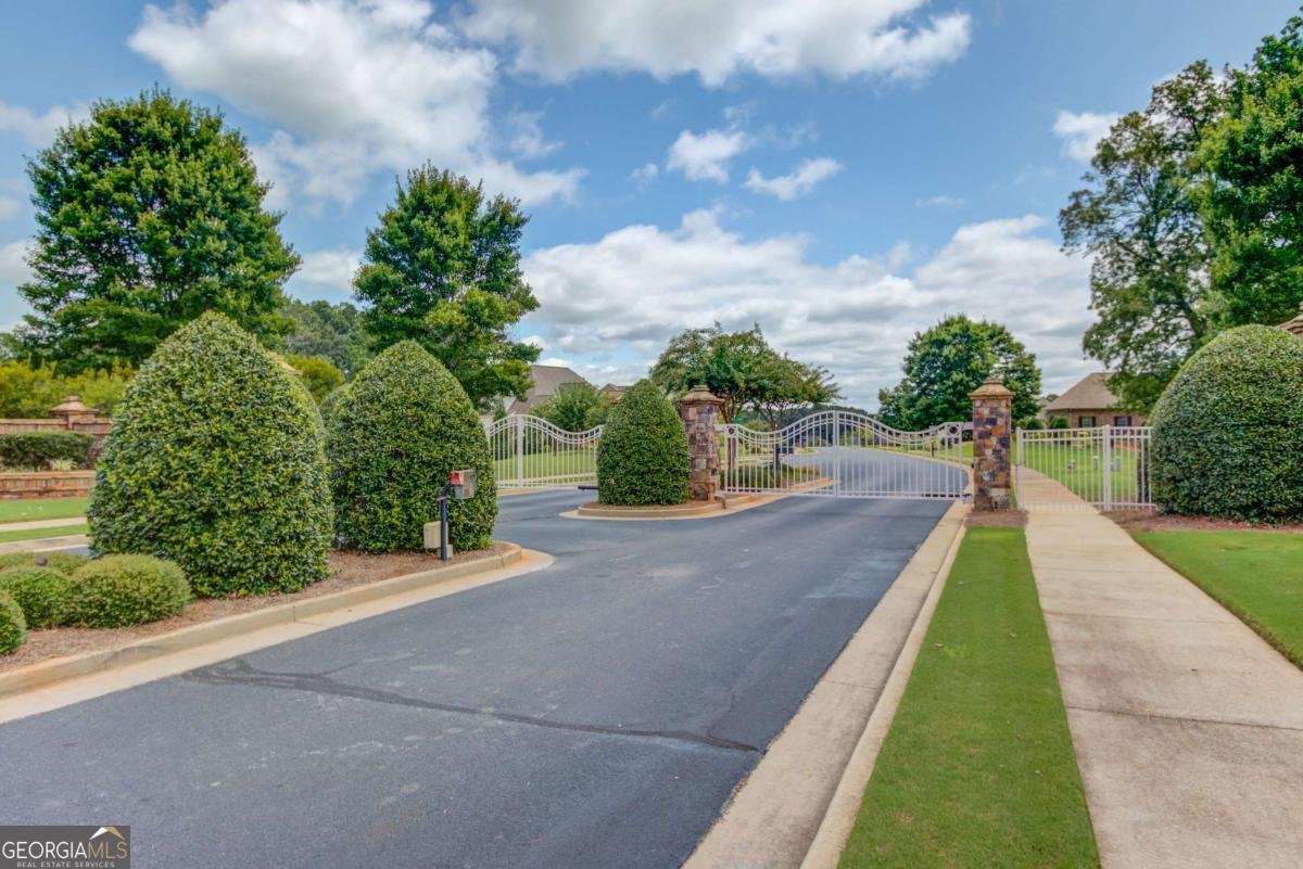 5392 Retreat Drive Flowery Branch - 92