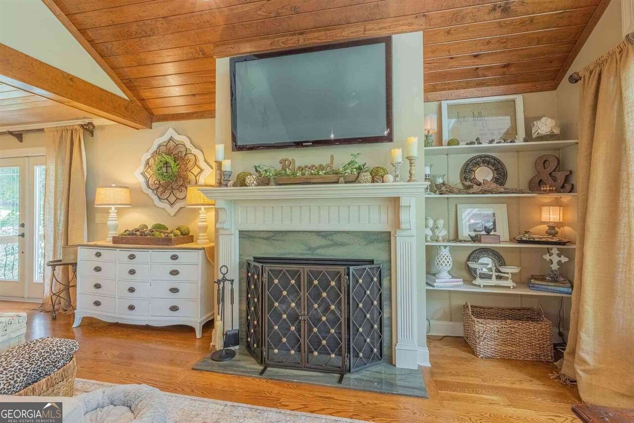 166 Cedar Street Lavonia - 12