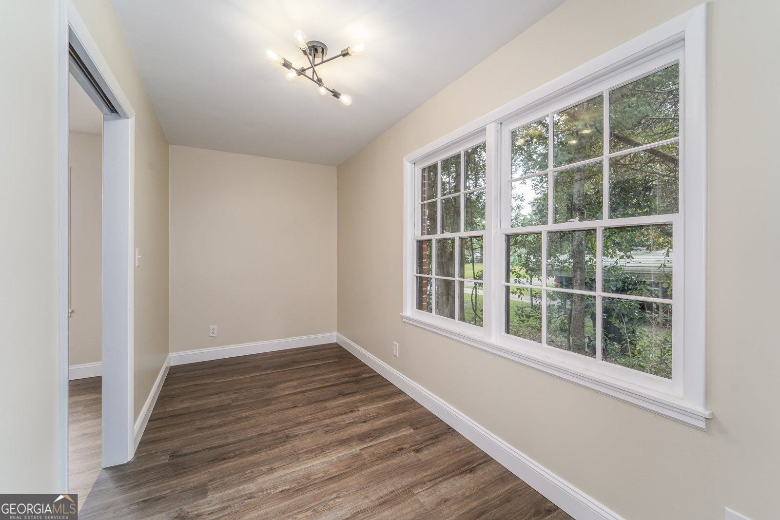 2022 Pioneer Street Waycross - 16