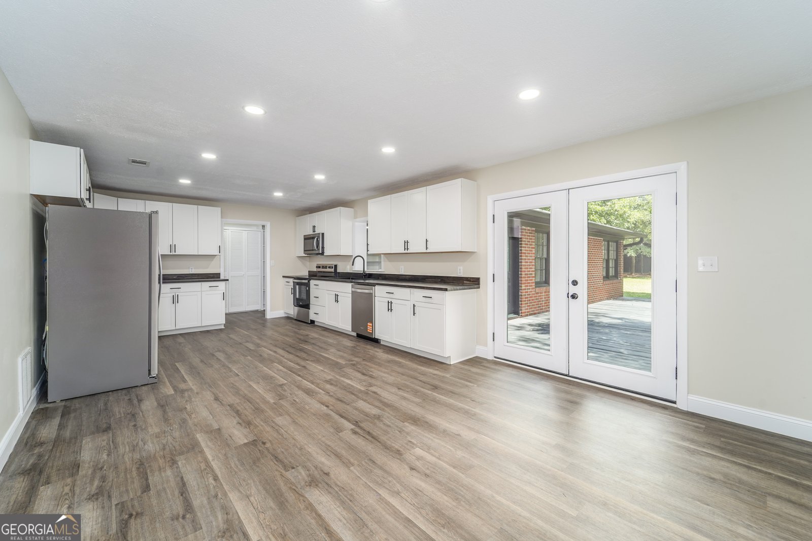 2022 Pioneer Street Waycross - 20