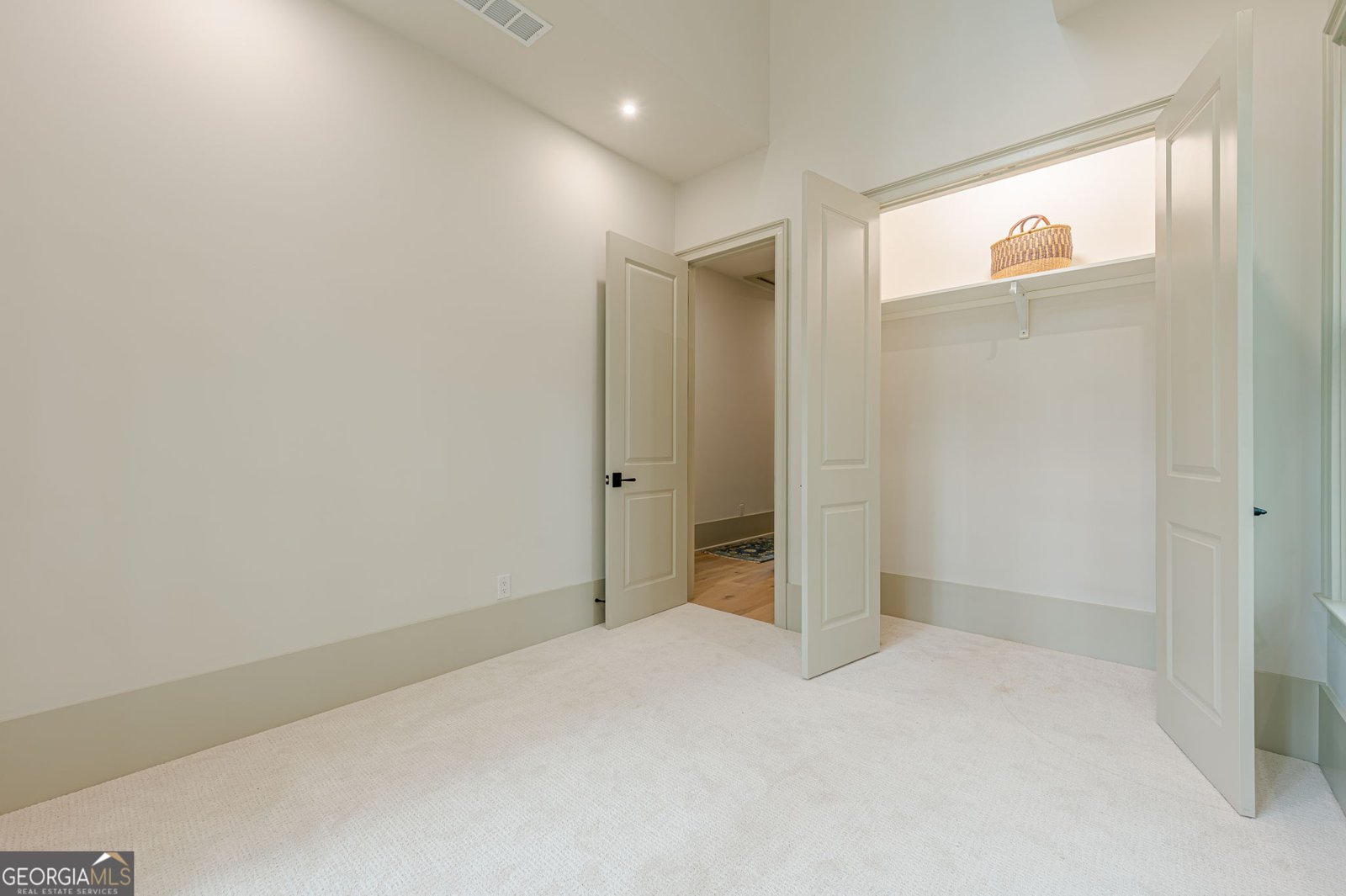 2760 Fraser Street Smyrna - 38