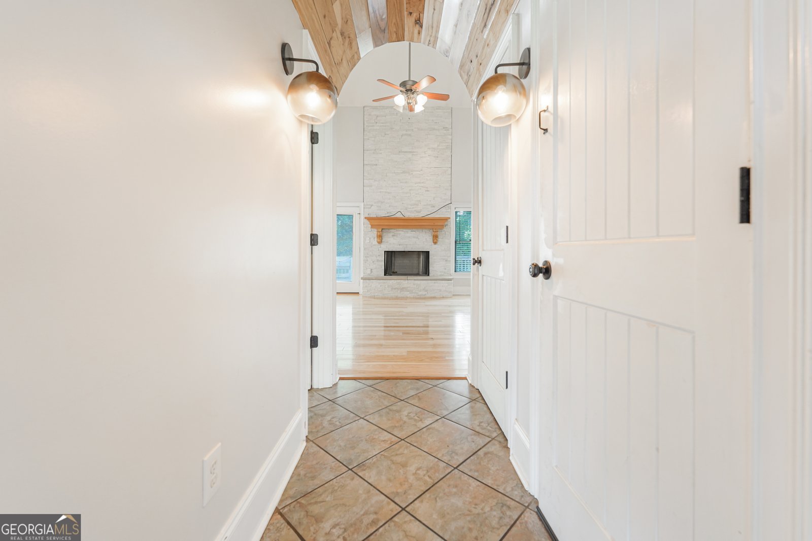 1846 SAVAGE Road Bogart - 15