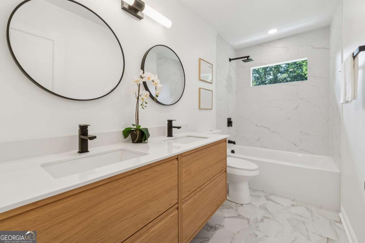 4567 Amberly Court Atlanta - 23
