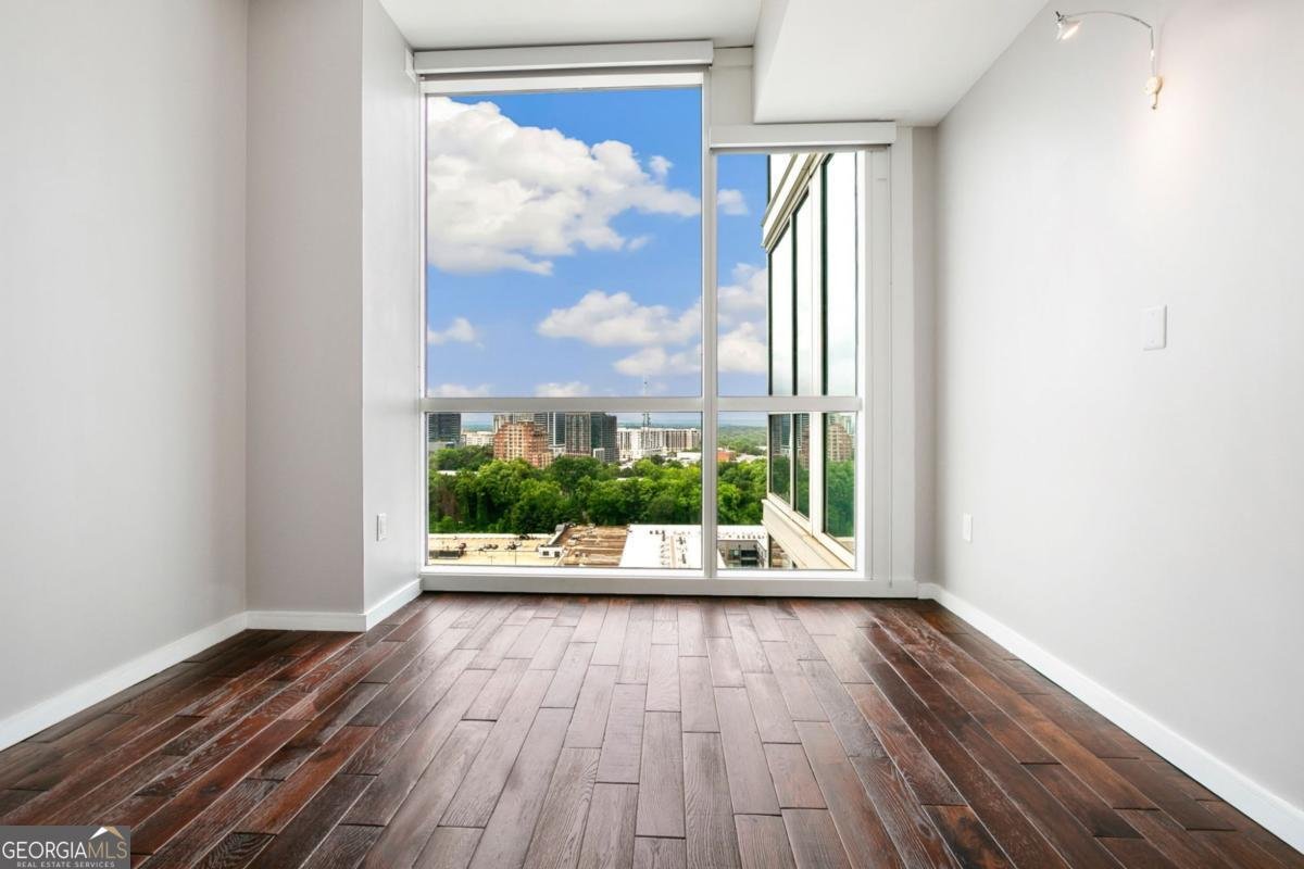 3325 Piedmont Road Atlanta - 11