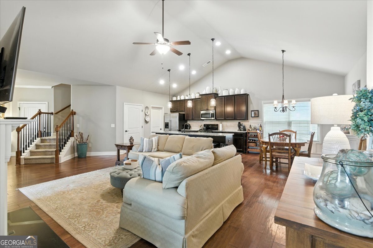 142 Cedarview Drive Dallas - 13