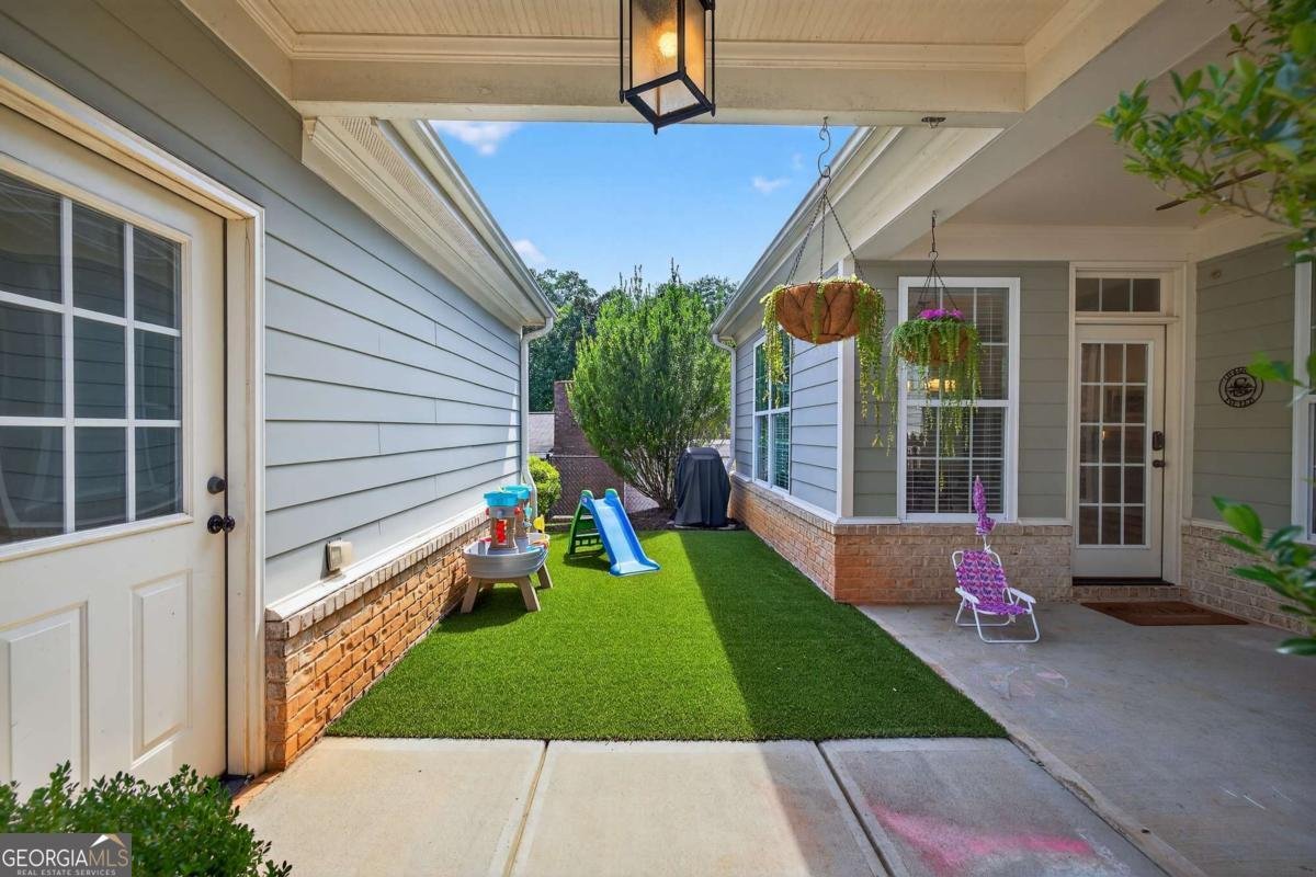 1537 Spring Street Smyrna - 19