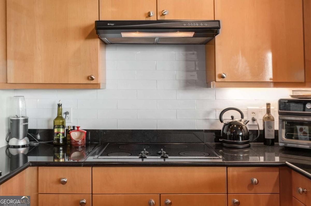 700 Park Regency Place Atlanta - 12