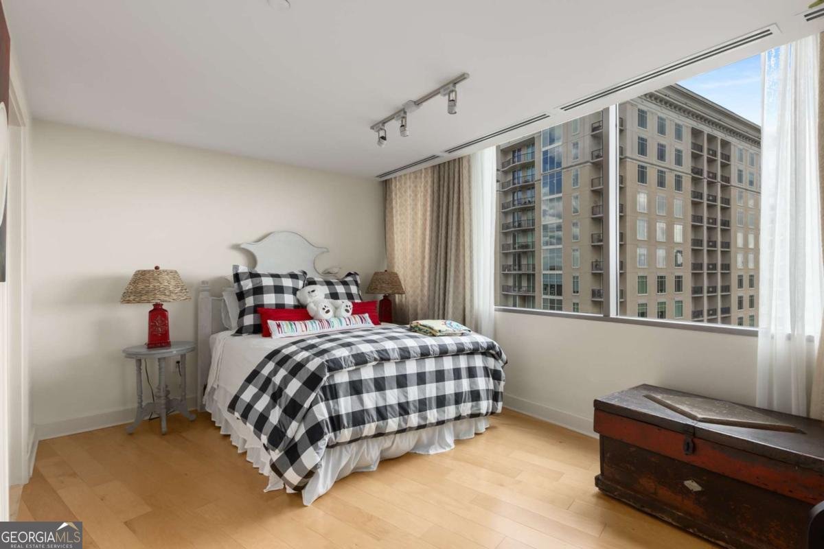 700 Park Regency Place Atlanta - 13