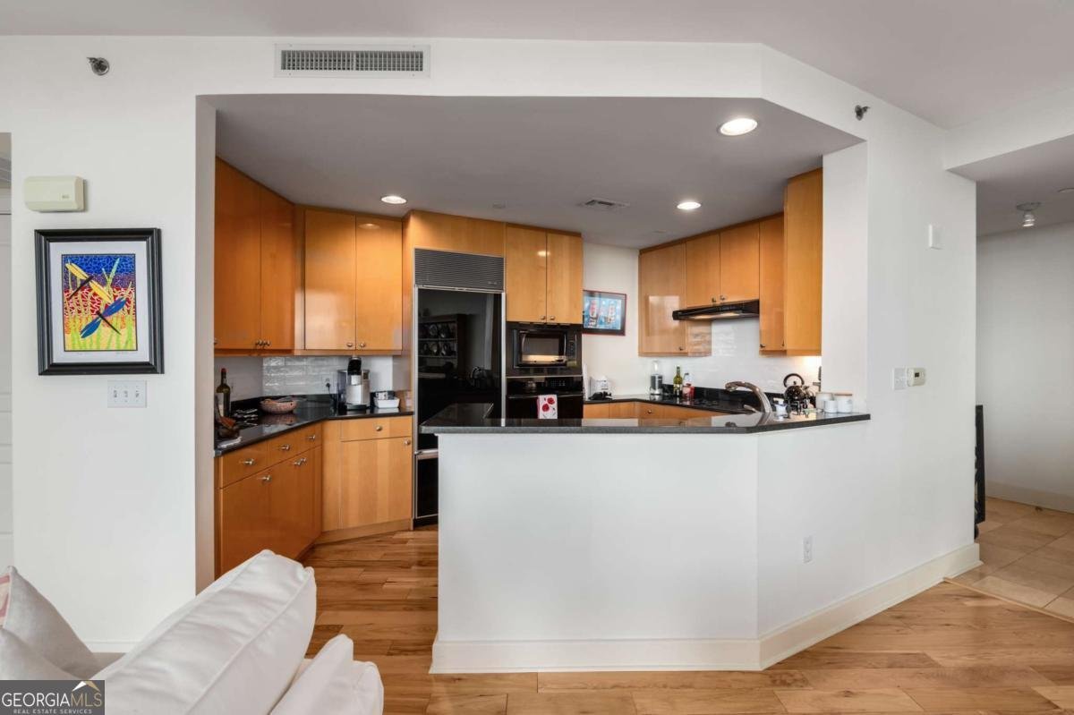 700 Park Regency Place Atlanta - 8