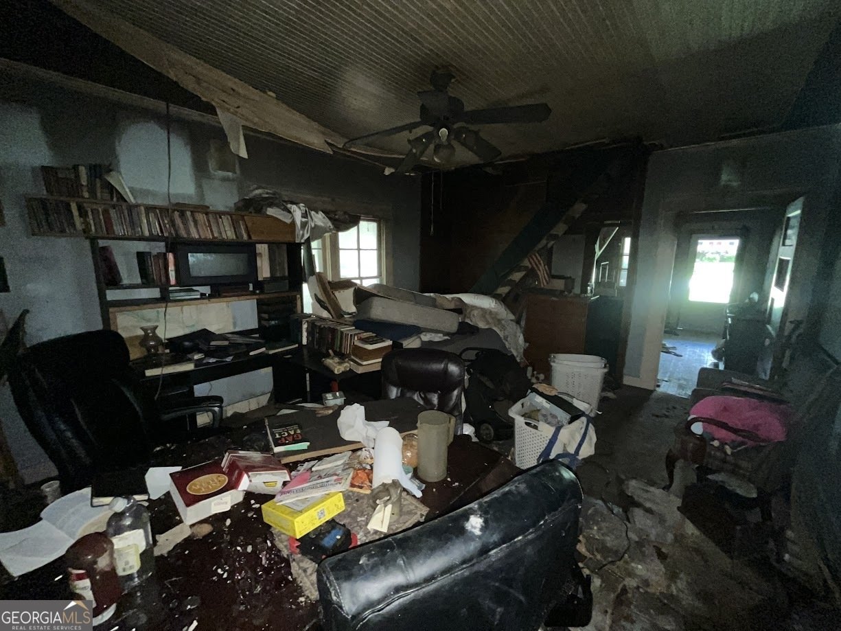 121 Brookwood Avenue Commerce - 2