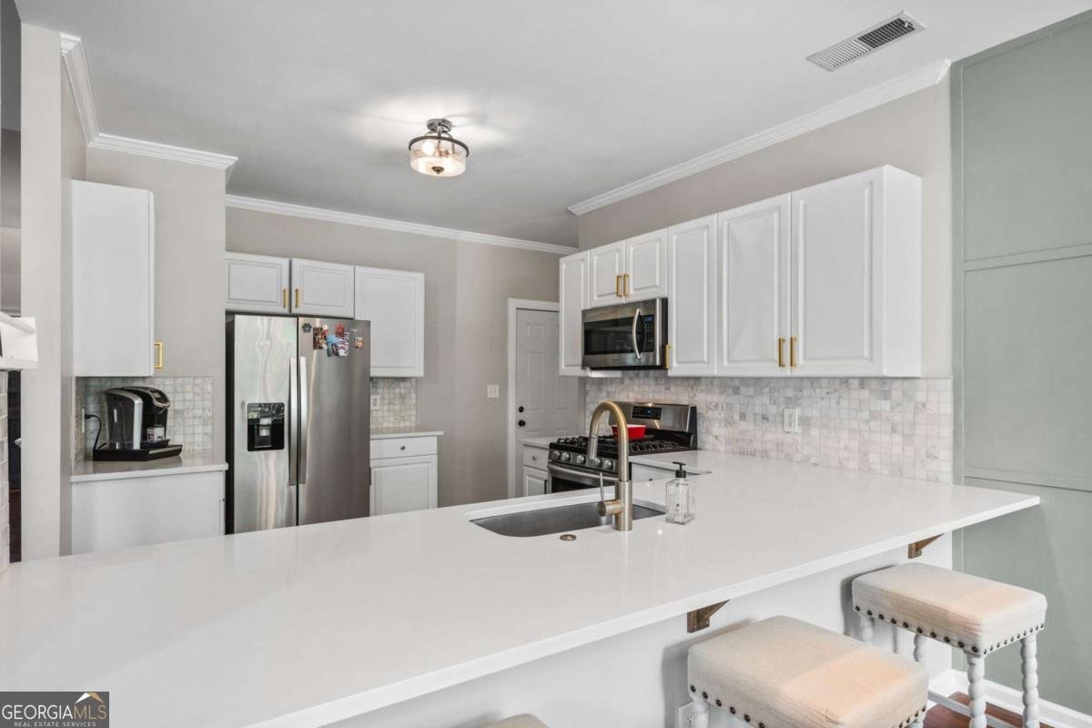 206 MIRRAMONT Street Woodstock - 16