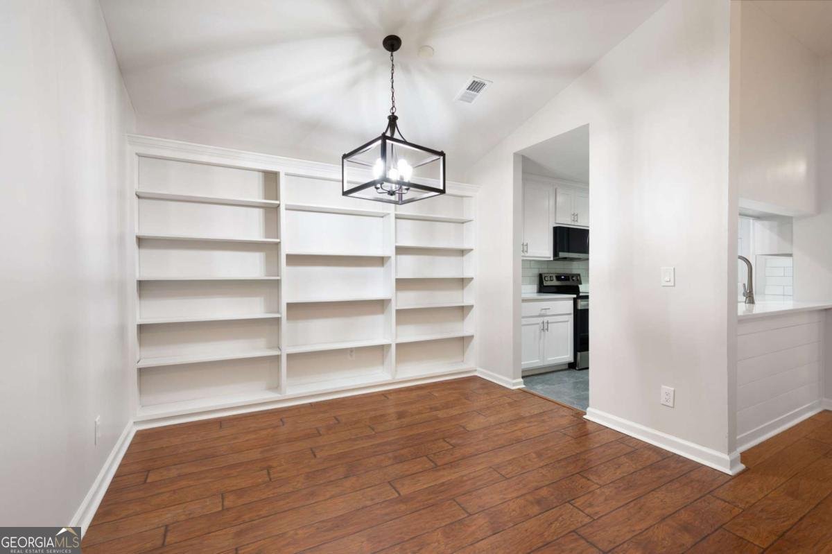 508 Warm Springs Circle Roswell - 10